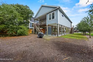 1611 E Pelican Dr, Oak Island, NC 28465 - Photo 34