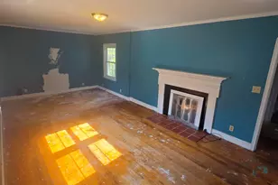 9 E Bayshore Blvd, Jacksonville, NC 28540 - Photo 2