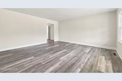 2554 E Forest Drive, Newport, NC 28570 - Photo 6