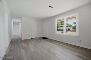 122 Candlewood Dr, Wilmington, NC 28411 - Photo 4