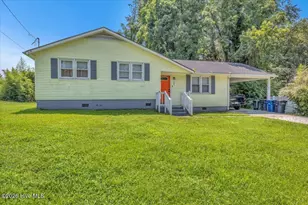 309 Woodhaven Dr, Jacksonville, NC 28540 - Photo 2