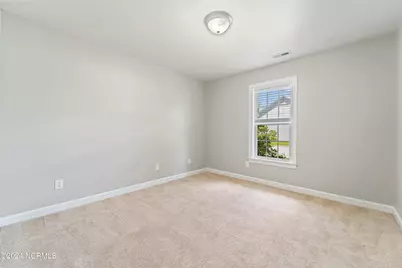 206 Streamwood Drive, Jacksonville, NC 28546 - Photo 10