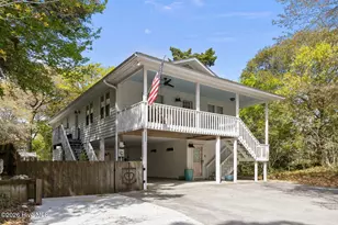111 Ocean Oaks Dr, Emerald Isle, NC 28594 - Photo 1