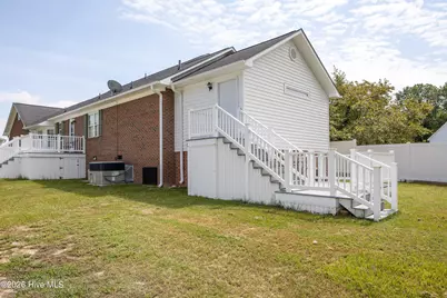 424 Cedar Lake Lane, Clinton, NC 28328 - Photo 24