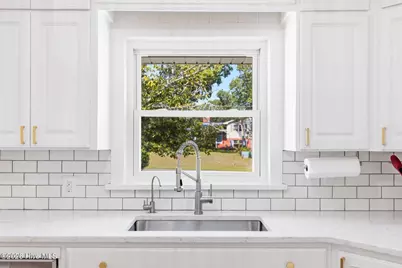 126 Parkwood Drive, Wilmington, NC 28409 - Photo 14