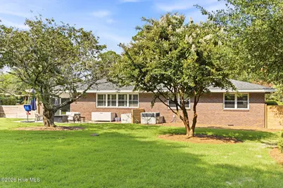126 Parkwood Drive, Wilmington, NC 28409 - Photo 32