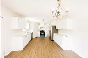 485 Wine View Ct SE, Bolivia, NC 28422 - Photo 8