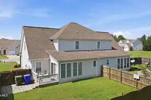 2036 Cambria Dr, Greenville, NC 27834 - Photo 6