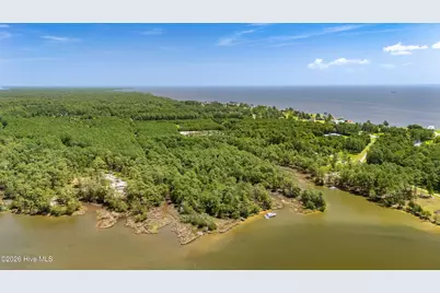 397 Madison Avenue, Oriental, NC 28571 - Photo 8