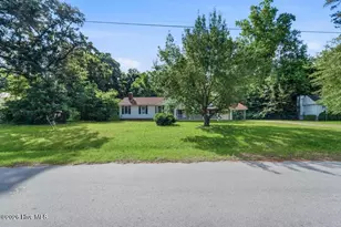 220 Edgewood Dr, Jacksonville, NC 28546 - Photo 46