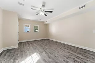 220 Edgewood Dr, Jacksonville, NC 28546 - Photo 42