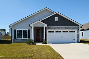 136 Cmns Vw Dr, Hampstead, NC 28443 - Photo 1