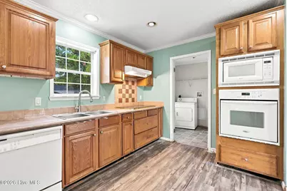 506 Britannia Drive, Greenville, NC 27834 - Photo 12