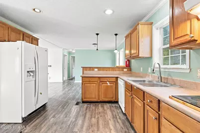 506 Britannia Drive, Greenville, NC 27834 - Photo 14