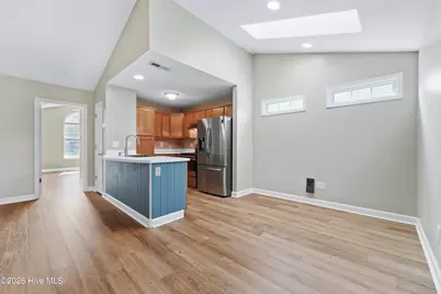 4212 Elizabeth Avenue, New Bern, NC 28562 - Photo 8