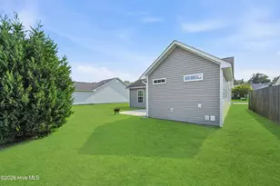 4212 Elizabeth Ave, New Bern, NC 28562 - Photo 2