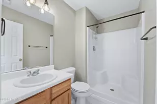 4212 Elizabeth Ave, New Bern, NC 28562 - Photo 16