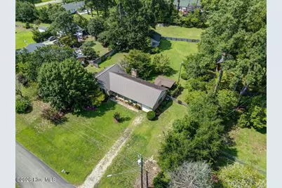 4904 Hillandale Road, Trent Woods, NC 28562 - Photo 2