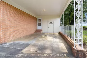 771 Dixie Rd, Clinton, NC 28328 - Photo 4