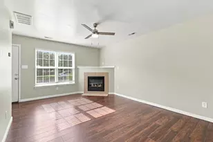 107 Spring Meadows Circle, Jacksonville, NC 28546 - Photo 4