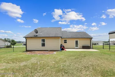 124 Dobbs County Courthouse Road, La Grange, NC 28551 - Photo 24
