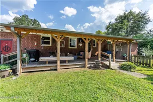 217 E Henry St, Atkinson, NC 28421 - Photo 44