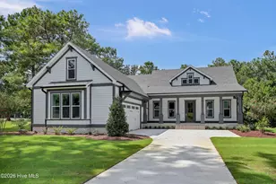 105 Tradewinds Dr, Hampstead, NC 28443 - Photo 2