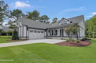 105 Tradewinds Dr, Hampstead, NC 28443 - Photo 2