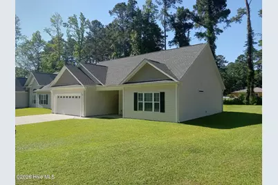 525 Vineland Drive, Whiteville, NC 28472 - Photo 2