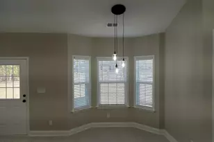 525 Vineland Dr, Whiteville, NC 28472 - Photo 10