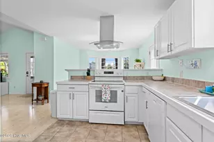 609 Spartanburg Ave, Carolina Beach, NC 28428 - Photo 10