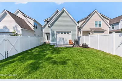 1018 N Caswell Avenue, Southport, NC 28461 - Photo 54