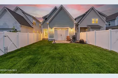 1018 N Caswell Avenue, Southport, NC 28461 - Photo 38