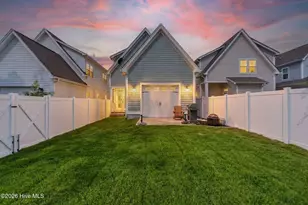 1018 N Caswell Ave, Southport, NC 28461 - Photo 38