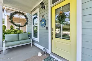 1018 N Caswell Ave, Southport, NC 28461 - Photo 6