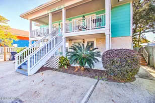205 Florence Ave, Carolina Beach, NC 28428 - Photo 4