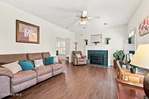 2110 Sir Raleigh Ct, Greenville, NC 27858 - Photo 8