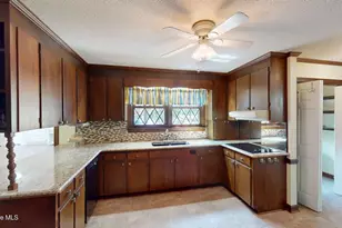 406 Birch Dr, Goldsboro, NC 27534 - Photo 12