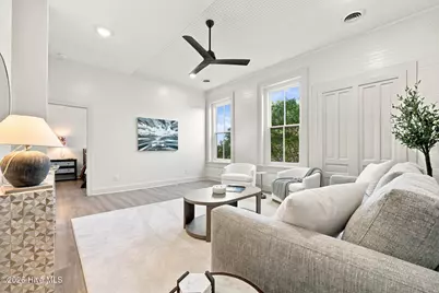 122 S Market Street #1, Washington, NC 27889 - Photo 14