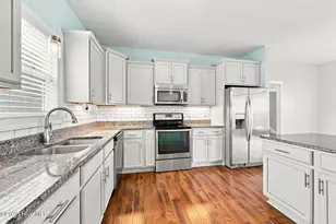 200 Kimberly Ct, Newport, NC 28570 - Photo 4