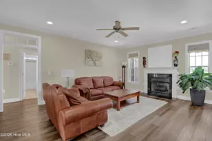 341 Highlands Dr, Hampstead, NC 28443 - Photo 4