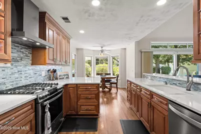 917 Wedge Pointe Drive, Sunset Beach, NC 28468 - Photo 6