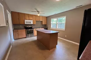 504 Holly Ct, Jacksonville, NC 28540 - Photo 6