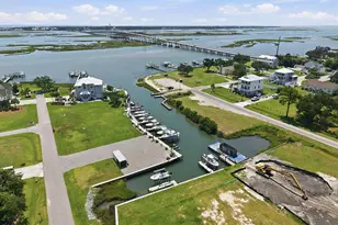 110 Sutton Dr, Cape Carteret, NC 28584 - Photo 14