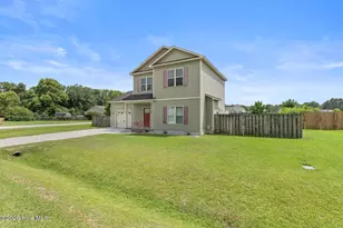 248 Deer Haven Dr, Richlands, NC 28574 - Photo 2