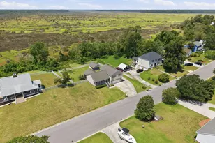 907 Oak Dr, Morehead City, NC 28557 - Photo 20