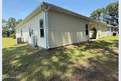 1304 Old Folkstone Road, Sneads Ferry, NC 28460 - Photo 4