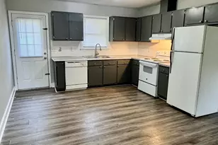 1400 E 1st St, Greenville, NC 27858 - Photo 4