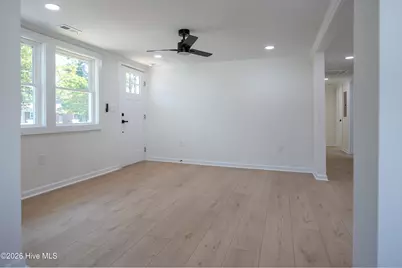 105 Harmon Street, Clinton, NC 28328 - Photo 12