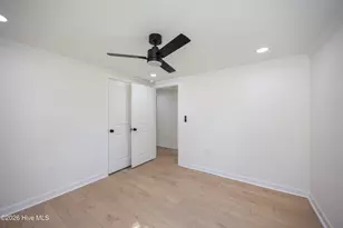 105 Harmon St, Clinton, NC 28328 - Photo 14